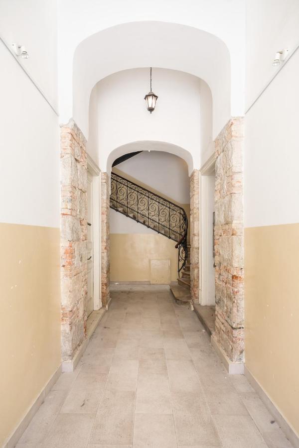 Maniva Old Town Luxury Rooms - Prime Spot By Riva Promenade Split Exterior foto