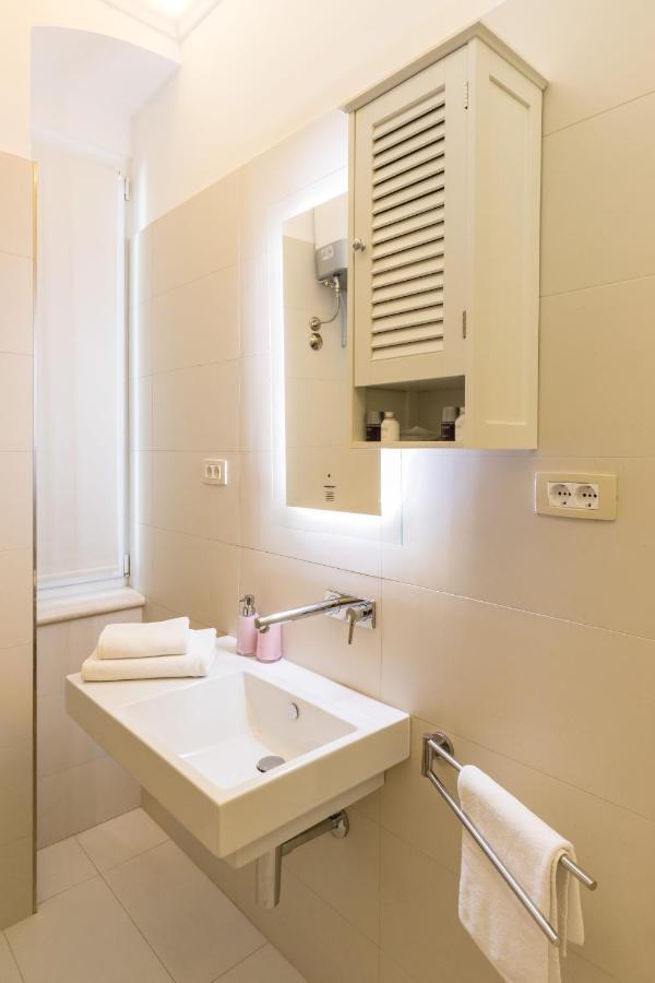 Maniva Old Town Luxury Rooms - Prime Spot By Riva Promenade Split Exterior foto